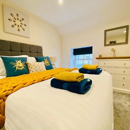Rustic Retreats Jacks Cottage With Hot Tub & Alpaca Walking Experiences 马特洛克 外观 照片