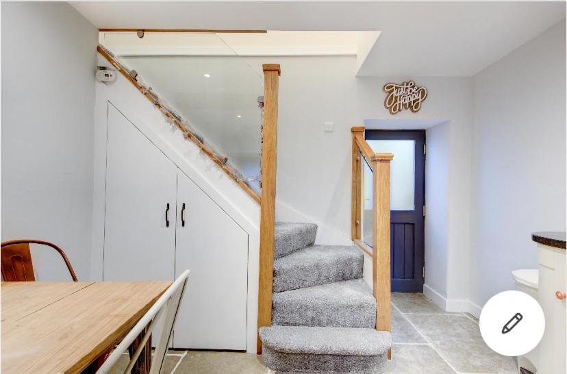 Rustic Retreats Jacks Cottage With Hot Tub & Alpaca Walking Experiences 马特洛克 外观 照片